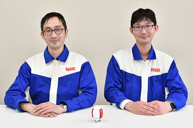 Daisuke Kondo (left), Ko Fujioka (right)