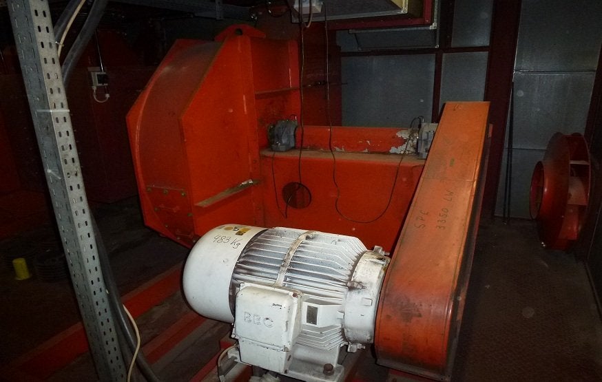 Automotive production, exhaust ventilation Automotive production, exhaust ventilation