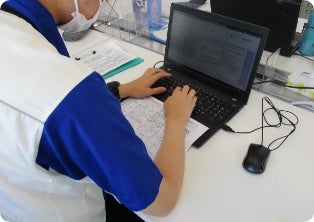 事務代行作業の様子