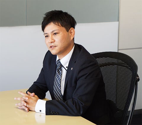 山本 力