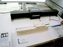 Air Bearing Slide for Super-High-Precision Positioning 