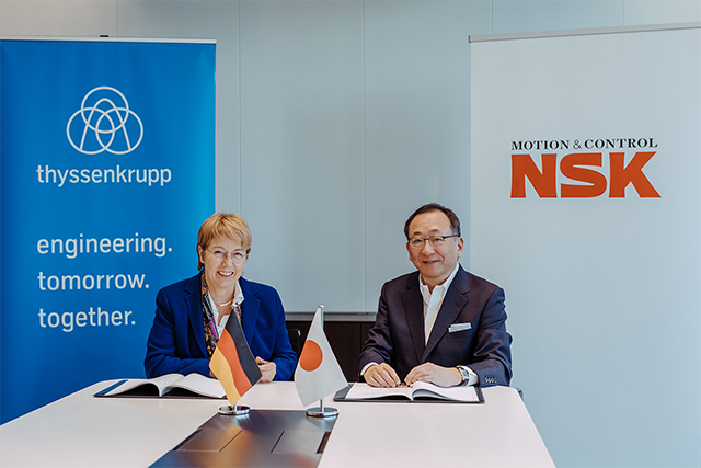 左：thyssenkrupp CEO、Martina Merz/右：NSK取締役 代表執行役副社長・CFO、野上宰門